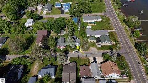 Tiny photo for 104 Oliver Street, Houghton Lake, MI 48629 (MLS # 1946040)