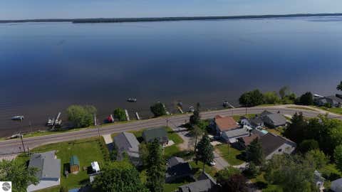 Tiny photo for 104 Oliver Street, Houghton Lake, MI 48629 (MLS # 1946040)