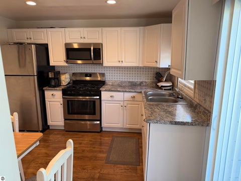 Tiny photo for 104 Oliver Street, Houghton Lake, MI 48629 (MLS # 1946040)