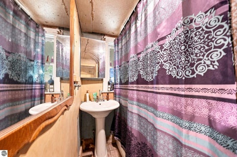 Tiny photo for 441 Washington Street, Cadillac, MI 49601 (MLS # 1949516)