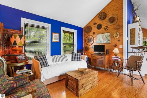 Tiny photo for 28525 Fox Pointe Trail, Beaver Island, MI 49782 (MLS # 1946275)