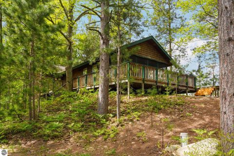 Tiny photo for 28525 Fox Pointe Trail, Beaver Island, MI 49782 (MLS # 1946275)