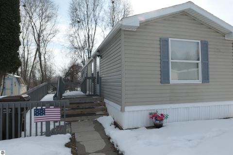 Tiny photo for 3461 Alma Drive, Alma, MI 48801 (MLS # 1942196)