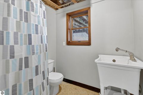 Tiny photo for 5383 N Rich Road, Alma, MI 48801 (MLS # 1943565)