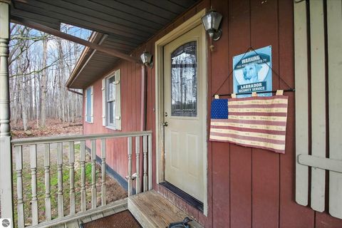 Tiny photo for 5383 N Rich Road, Alma, MI 48801 (MLS # 1943565)