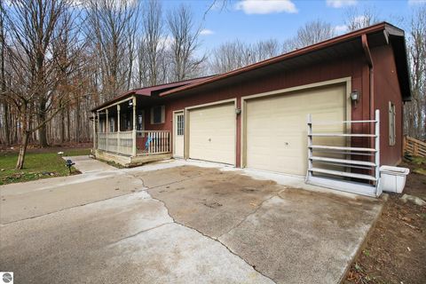 Tiny photo for 5383 N Rich Road, Alma, MI 48801 (MLS # 1943565)