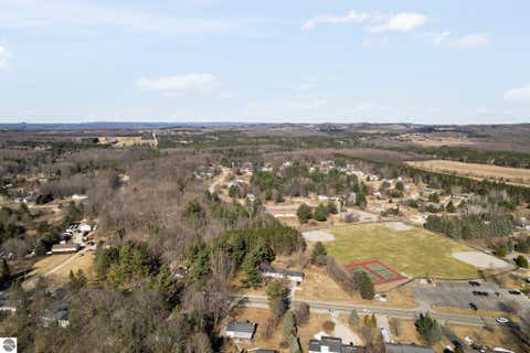 Tiny photo for 8906 Manhattan North #B, Traverse City, MI 49685 (MLS # 1941820)