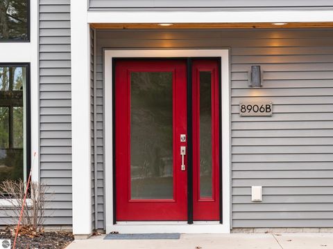 Tiny photo for 8906 Manhattan North #B, Traverse City, MI 49685 (MLS # 1941820)