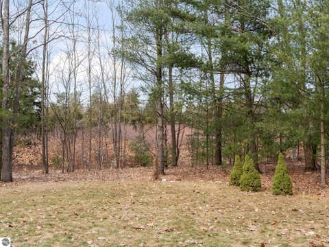Tiny photo for 8906 Manhattan North #B, Traverse City, MI 49685 (MLS # 1941820)