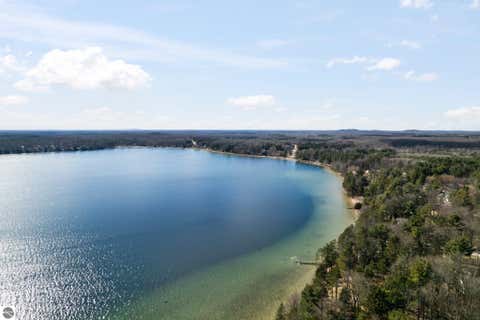 Tiny photo for 8906 Manhattan North #B, Traverse City, MI 49685 (MLS # 1941820)