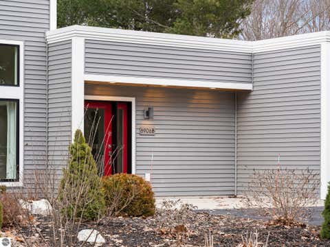 Tiny photo for 8906 Manhattan North #B, Traverse City, MI 49685 (MLS # 1941820)