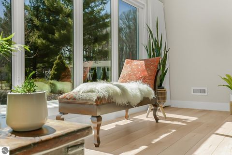 Tiny photo for 8906 Manhattan North #B, Traverse City, MI 49685 (MLS # 1941820)