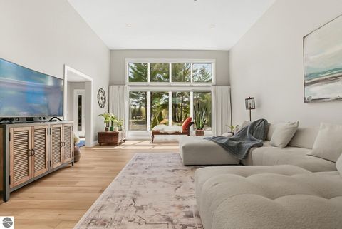 Tiny photo for 8906 Manhattan North #B, Traverse City, MI 49685 (MLS # 1941820)