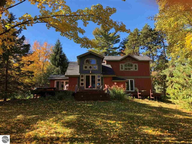 1387 N West Torch Lake Drive