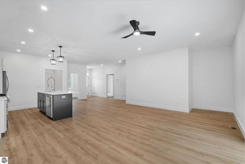 Tiny photo for 6460 Jeffrey Place, Traverse City, MI 49637 (MLS # 1941824)