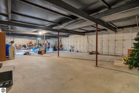Tiny photo for 21513 23 Mile Road, Tustin, MI 49688 (MLS # 1945834)