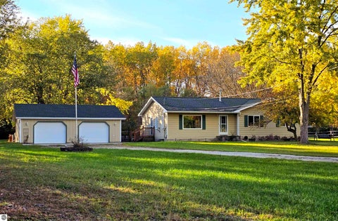 Photo of 8181 N Pitt Road, Elwell, MI 48832 (MLS # 1951946)