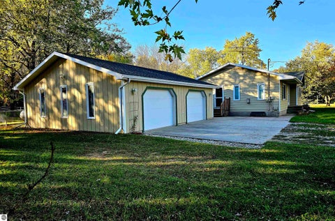 Tiny photo for 8181 N Pitt Road, Elwell, MI 48832 (MLS # 1951946)