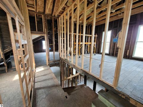 Tiny photo for 214 S Pine Street, St Louis, MI 48880 (MLS # 1942698)