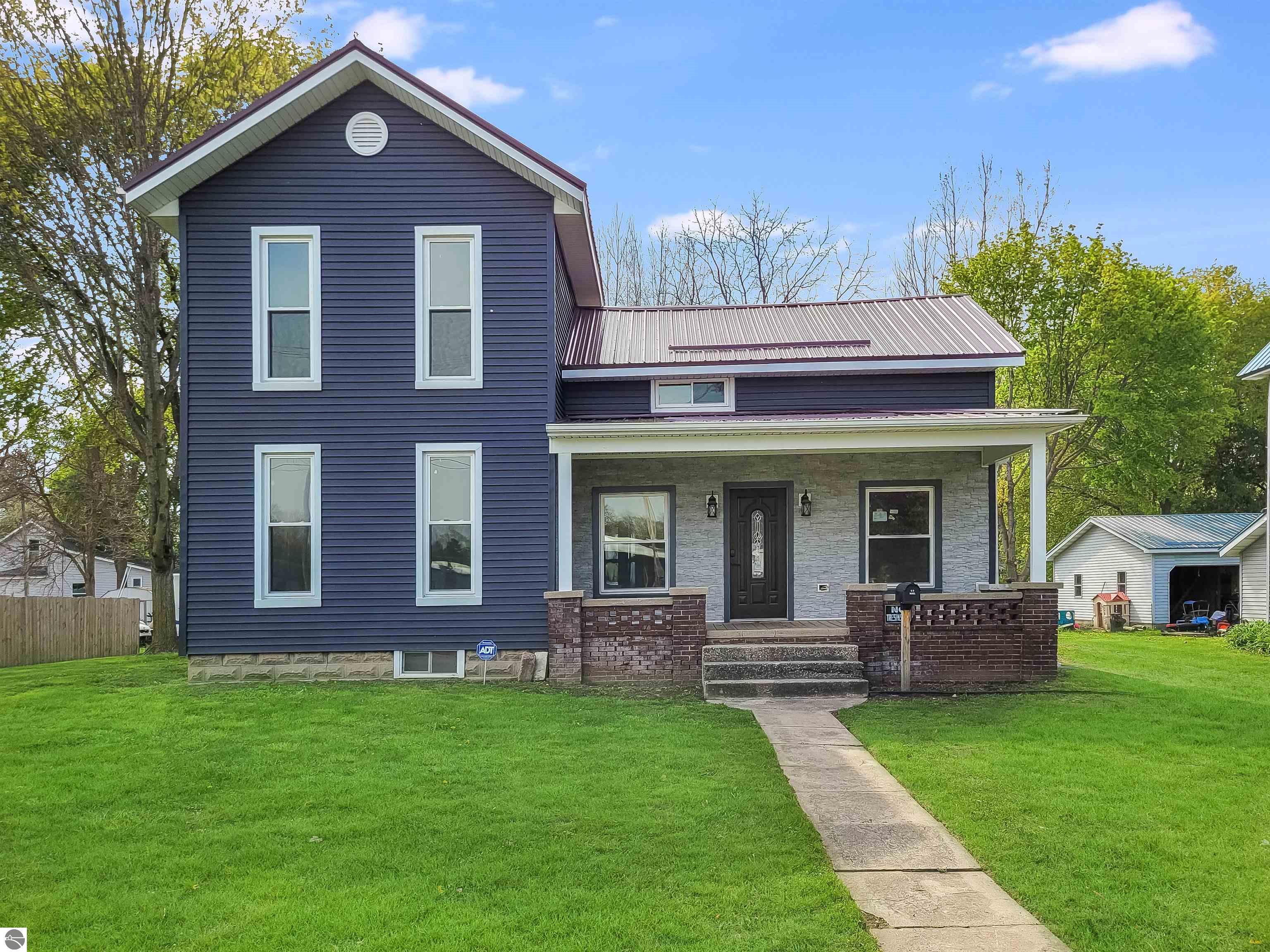 Photo 1 of 43 — 214 S Pine Street, St Louis, MI 48880