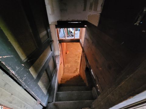 Tiny photo for 214 S Pine Street, St Louis, MI 48880 (MLS # 1942698)