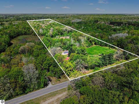 Tiny photo for 1860 S Jackson Avenue, Harrison, MI 48625 (MLS # 1945700)