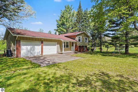Tiny photo for 1860 S Jackson Avenue, Harrison, MI 48625 (MLS # 1945700)