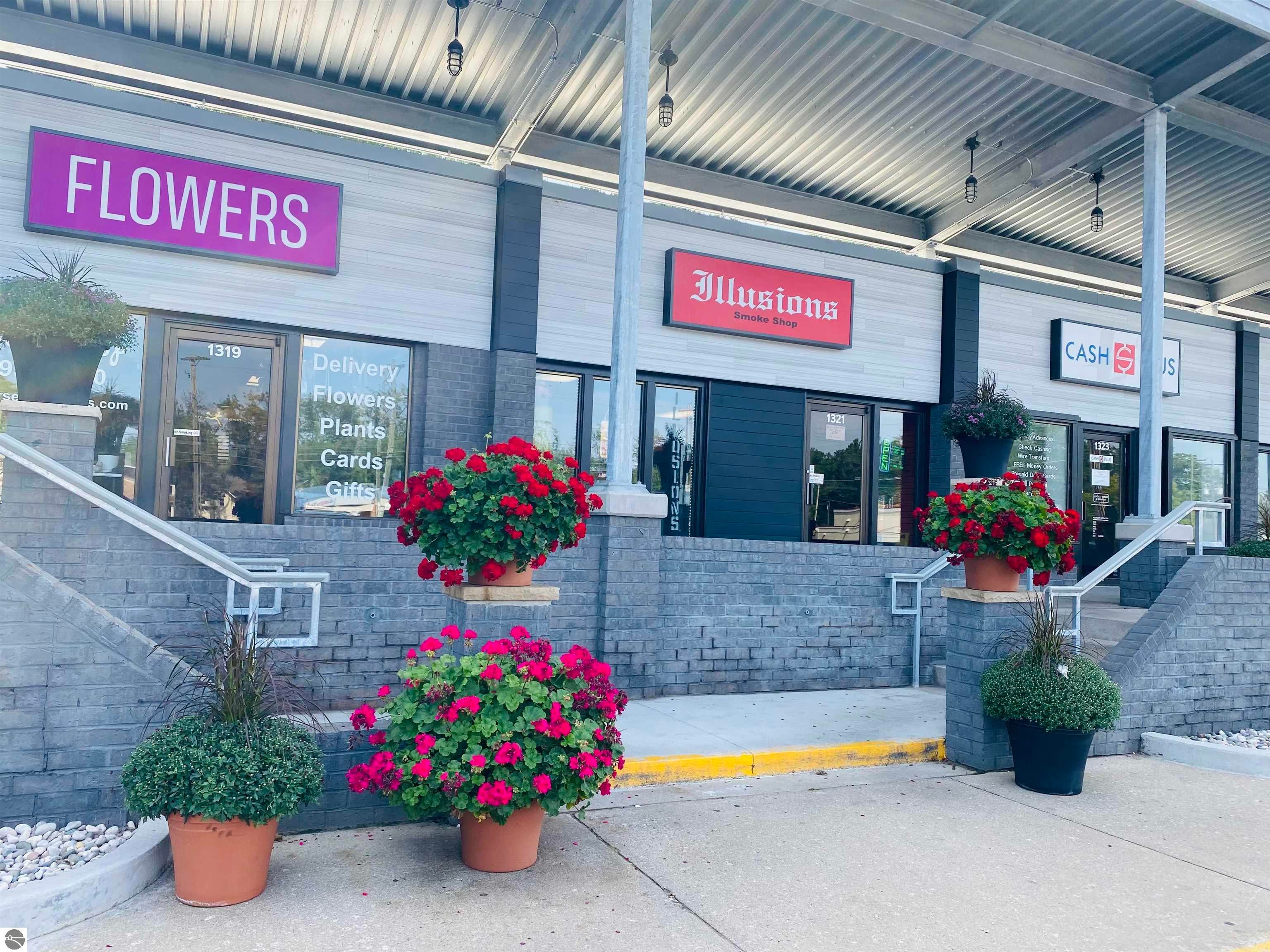 Photo 1 of 27 — 1317 W South Airport Road, Traverse City, MI 49686