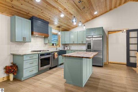 Tiny photo for 18411 Timberland Drive, Thompsonville, MI 49683 (MLS # 1951497)