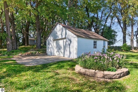 Tiny photo for 11837 N Jerome Road, St Louis, MI 48880 (MLS # 1951621)