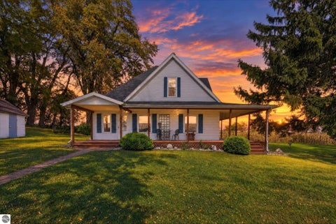 Tiny photo for 11837 N Jerome Road, St Louis, MI 48880 (MLS # 1951621)