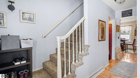 Tiny photo for 822 Highland, Mt Pleasant, MI 48858 (MLS # 1941945)