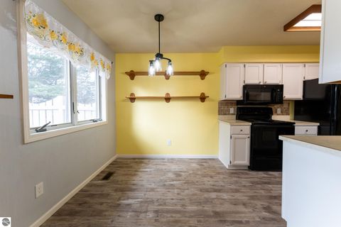 Tiny photo for 130 Peachwood Lane, Mt Pleasant, MI 48858 (MLS # 1942535)