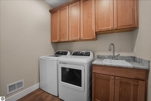 Tiny photo for 4054 Center Farm Lane, Traverse City, MI 49685 (MLS # 1951080)