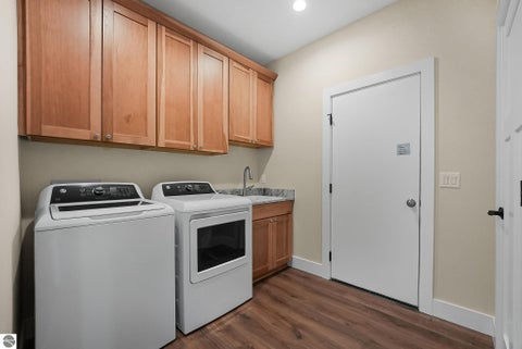 Tiny photo for 4054 Center Farm Lane, Traverse City, MI 49685 (MLS # 1951080)