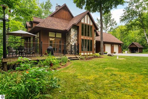 Photo of 7135 E Birch Point Road, Traverse City, MI 49684 (MLS # 1942499)