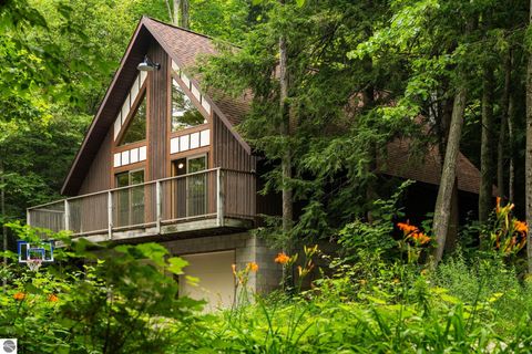 Tiny photo for 7135 E Birch Point Road, Traverse City, MI 49684 (MLS # 1942499)