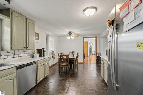 Tiny photo for 3989 S Foster Road, Mt Pleasant, MI 48858 (MLS # 1948288)