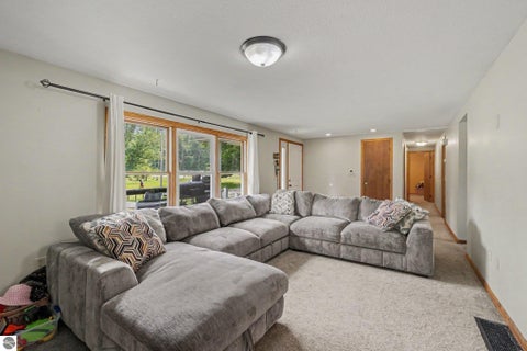 Tiny photo for 3989 S Foster Road, Mt Pleasant, MI 48858 (MLS # 1948288)