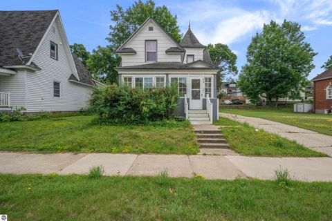 Tiny photo for 314 E Pine, Cadillac, MI 49601 (MLS # 1947340)