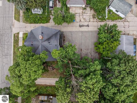 Tiny photo for 314 E Pine, Cadillac, MI 49601 (MLS # 1947340)