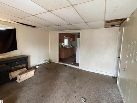Tiny photo for 314 E Pine, Cadillac, MI 49601 (MLS # 1947340)