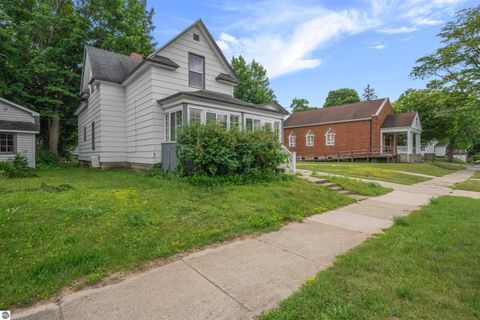 Tiny photo for 314 E Pine, Cadillac, MI 49601 (MLS # 1947340)