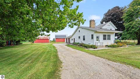 Tiny photo for 2858 W Buchanan Road, Ithaca, MI 48847 (MLS # 1949594)