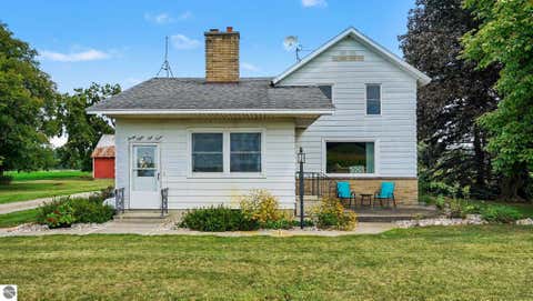 Tiny photo for 2858 W Buchanan Road, Ithaca, MI 48847 (MLS # 1949594)