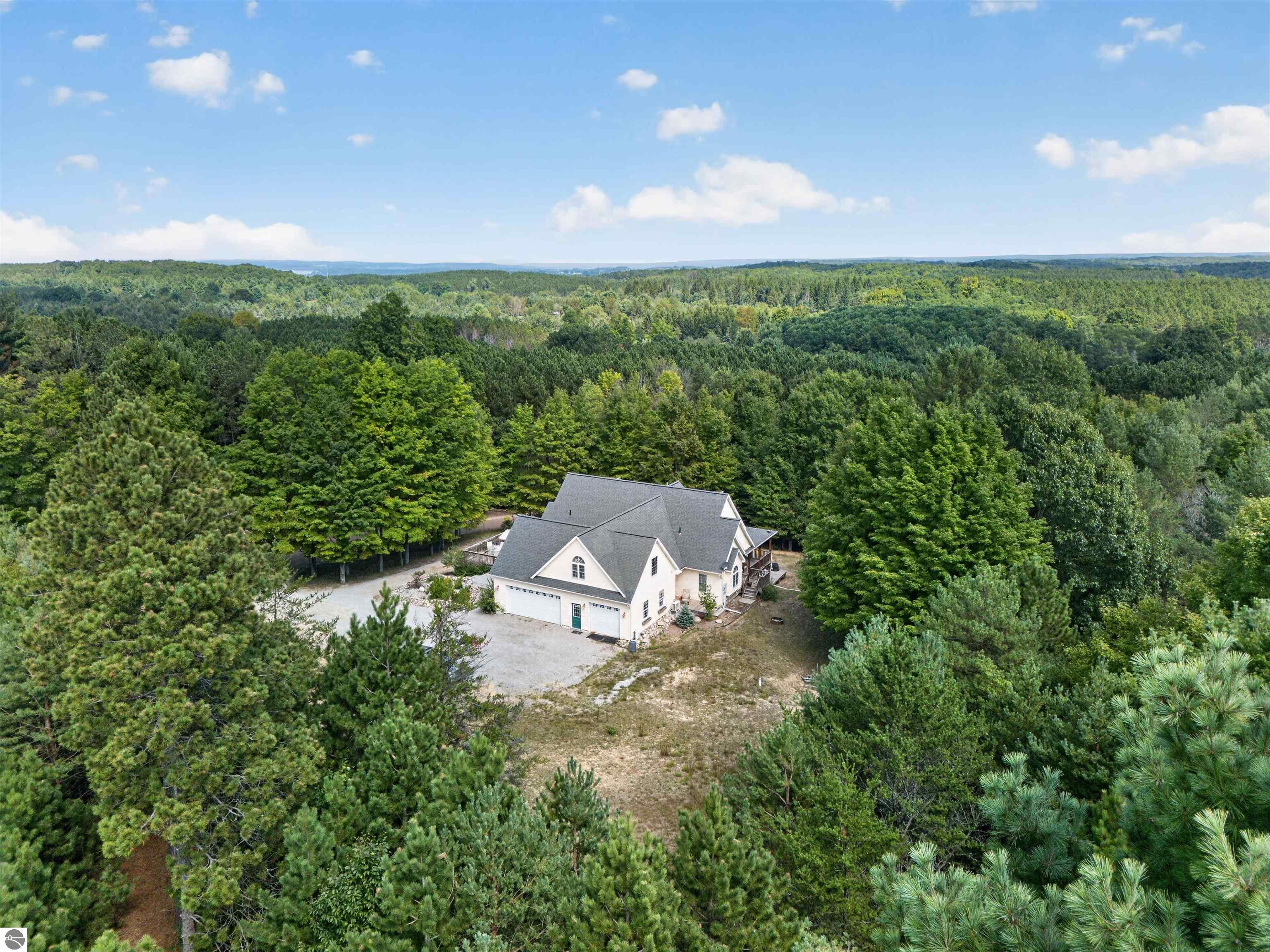 3855 Pulver Woods Drive - Photo 3