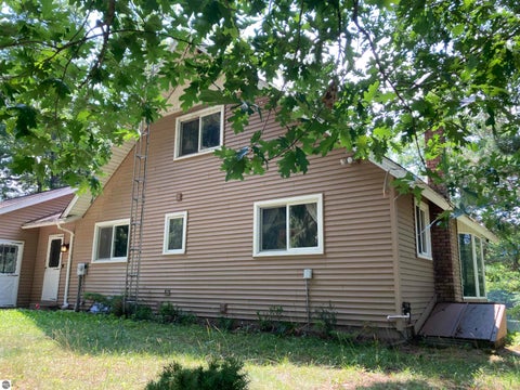 Tiny photo for 581 Abbott Road, Rose City, MI 48654 (MLS # 1948911)