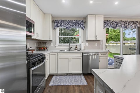 Tiny photo for 6537 15th Avenue, Jenison, MI 49428 (MLS # 1949043)
