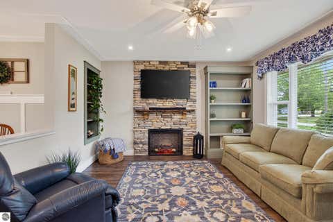 Tiny photo for 6537 15th Avenue, Jenison, MI 49428 (MLS # 1949043)