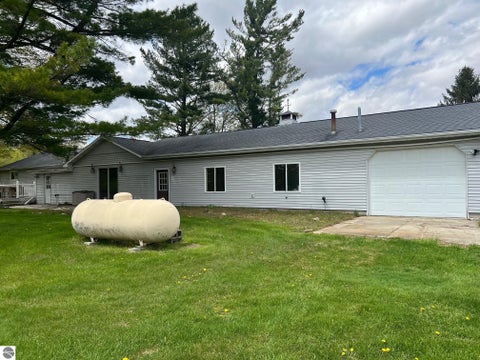 Tiny photo for 21403 Swan Creek Road, Merrill, MI 48637 (MLS # 1944358)